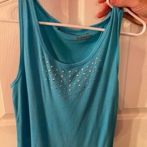 Large green tank top